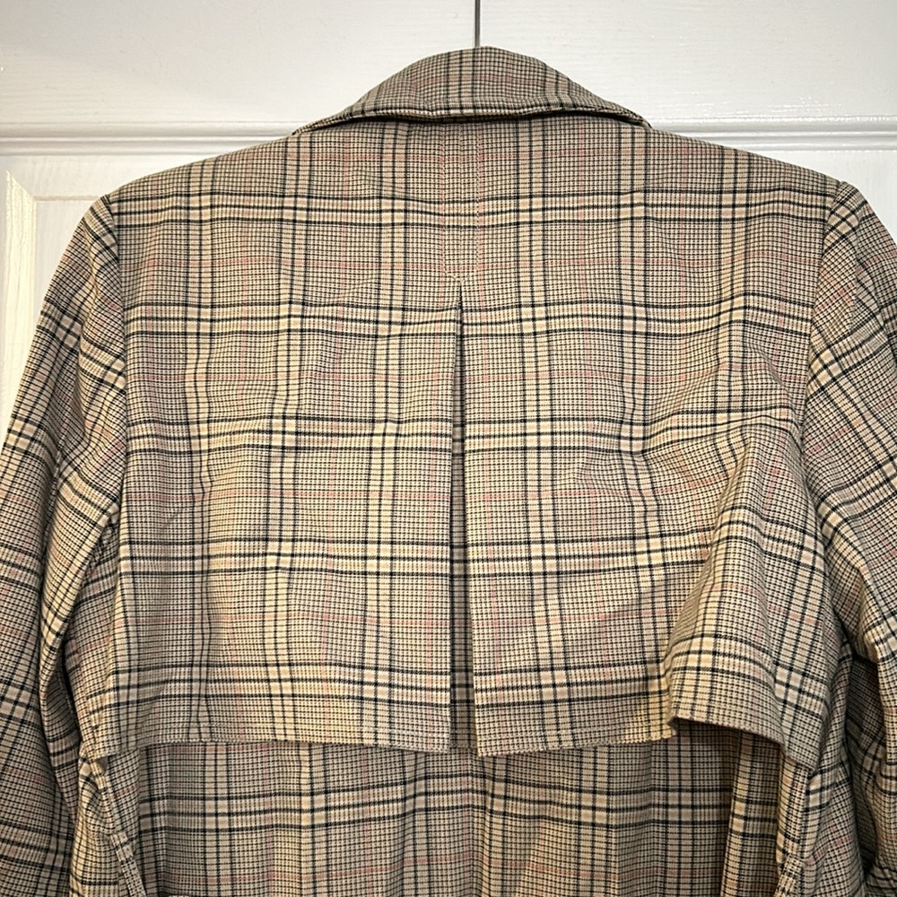 RW&Co trench coat - Picture 7 of 8